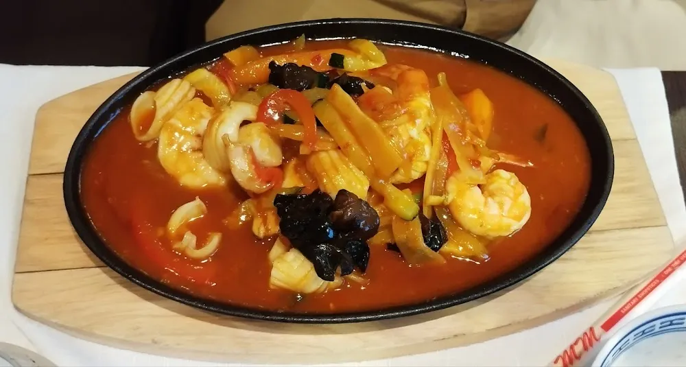 Fruit de Mer Piquant